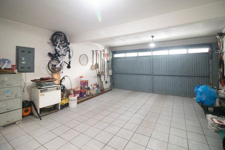 Casa à venda com 250m², 3 quartos e 2 vagasGaragem