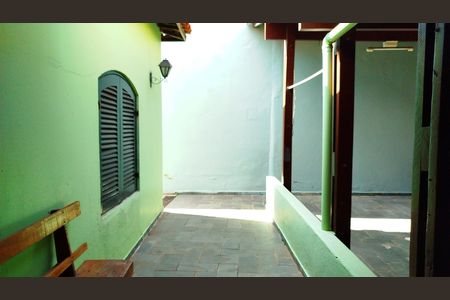 Casa à venda com 330m², 3 quartos e 4 vagasQuintal