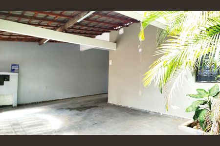 Casa à venda com 330m², 3 quartos e 4 vagasGaragem
