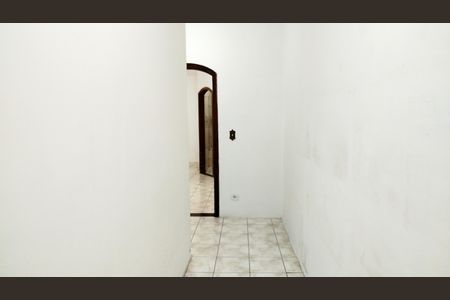 Casa à venda com 330m², 3 quartos e 4 vagasCorredor