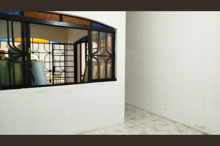Casa à venda com 330m², 3 quartos e 4 vagasSala 2