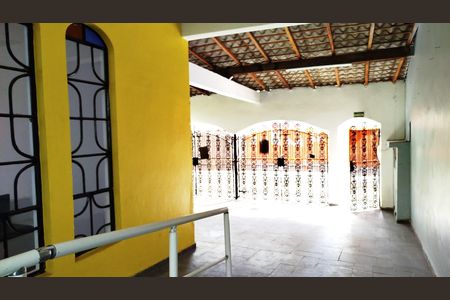 Casa à venda com 330m², 3 quartos e 4 vagasGaragem