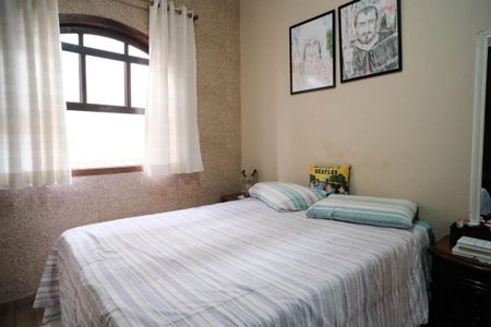 Casa à venda com 125m², 3 quartos e 2 vagasQuarto 2