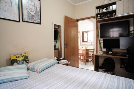 Casa à venda com 125m², 3 quartos e 2 vagasQuarto 2