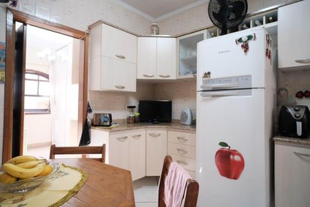 Casa à venda com 125m², 3 quartos e 2 vagasCozinha