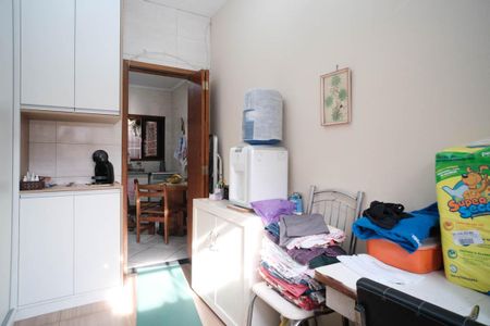 Casa à venda com 125m², 3 quartos e 2 vagasQuarto 3