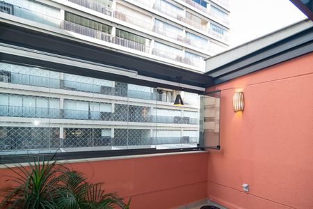 Apartamento para alugar com 71m², 1 quarto e 1 vaga Apartamento para alugar com 71m², 1 quarto e 1 vagaVaranda