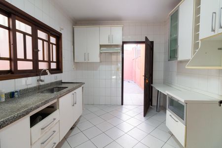 Casa à venda com 250m², 3 quartos e 5 vagasCozinha
