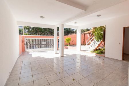 Casa à venda com 250m², 3 quartos e 5 vagasGaragem