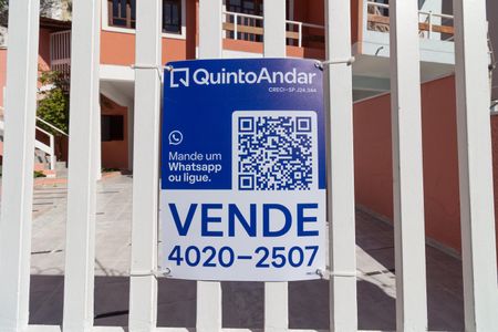 Casa à venda com 250m², 3 quartos e 5 vagasPlaquinha