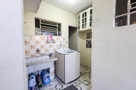 Casa à venda com 161m², 3 quartos e 2 vagasÁrea de Serviço