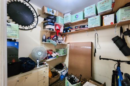 Casa à venda com 161m², 3 quartos e 2 vagasÁrea de Serviço