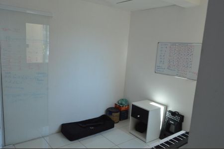 Casa de condomínio à venda com 59m², 3 quartos e 1 vagaQuarto 3