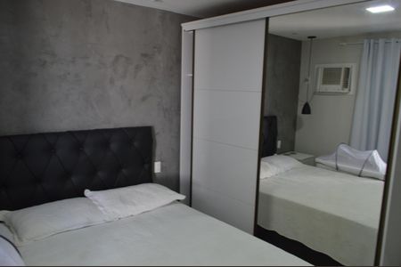 Casa de condomínio à venda com 59m², 3 quartos e 1 vagaQuarto 1