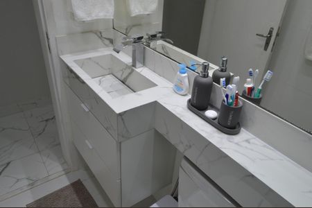 Casa de condomínio à venda com 59m², 3 quartos e 1 vagaBanheiro