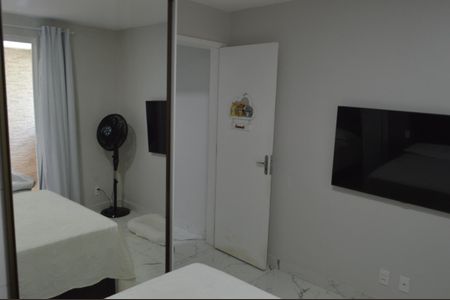 Casa de condomínio à venda com 59m², 3 quartos e 1 vagaQuarto 1