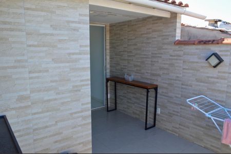 Casa de condomínio à venda com 59m², 3 quartos e 1 vagaTerraço