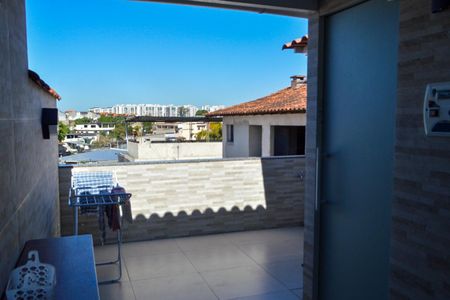 Casa de condomínio à venda com 59m², 3 quartos e 1 vagaTerraço