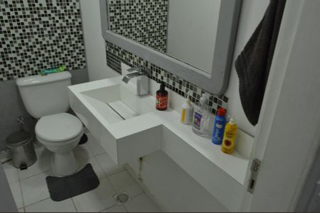 Casa de condomínio à venda com 59m², 3 quartos e 1 vagaLavabo