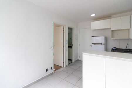 Sala de apartamento para alugar com 2 quartos, 35m² em Campo Grande, São Paulo