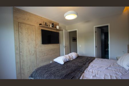 Casa de condomínio à venda com 374m², 5 quartos e 3 vagas Casa de condomínio à venda com 374m², 5 quartos e 3 vagasSuíte 4