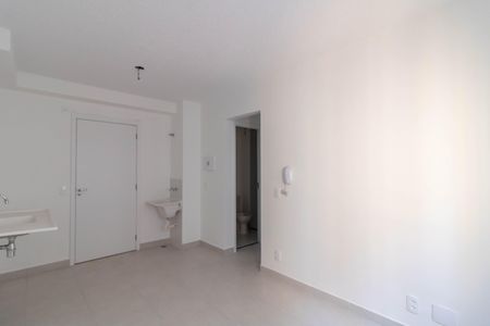 Apartamento para alugar com 32m², 2 quartos e sem vaga Apartamento para alugar com 32m², 2 quartos e sem vagaSala/Cozinha