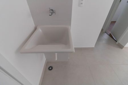 Apartamento para alugar com 32m², 2 quartos e sem vaga Apartamento para alugar com 32m², 2 quartos e sem vagaÁrea de Serviço