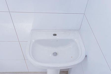 Casa para alugar com 64m², 2 quartos e 1 vagaBanheiro