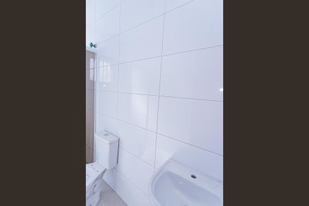 Casa para alugar com 64m², 2 quartos e 1 vagaBanheiro