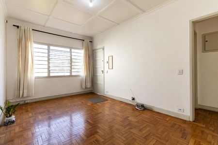 Casa à venda com 197m², 2 quartos e 2 vagasSala