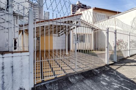 Casa à venda com 197m², 2 quartos e 2 vagasFachada