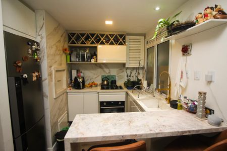 Apartamento à venda com 62m², 2 quartos e 1 vagaCozinha