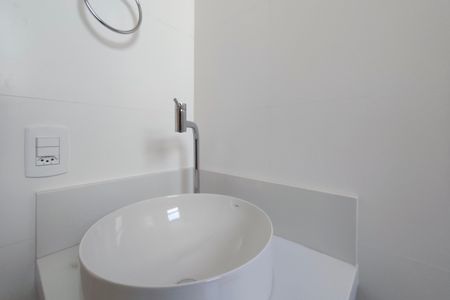 Apartamento à venda com 64m², 2 quartos e 1 vagaBanheiro Suíte