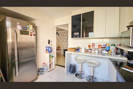 Apartamento à venda com 68m², 3 quartos e 2 vagas Apartamento à venda com 68m², 3 quartos e 2 vagasCozinha