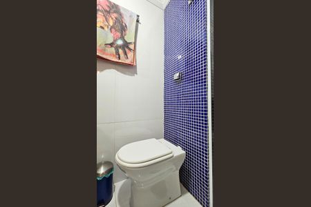 Apartamento à venda com 68m², 3 quartos e 2 vagas Apartamento à venda com 68m², 3 quartos e 2 vagasBanheiro Social