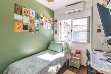 Casa de condomínio à venda com 148m², 3 quartos e 2 vagas Casa de condomínio à venda com 148m², 3 quartos e 2 vagasQuarto 2