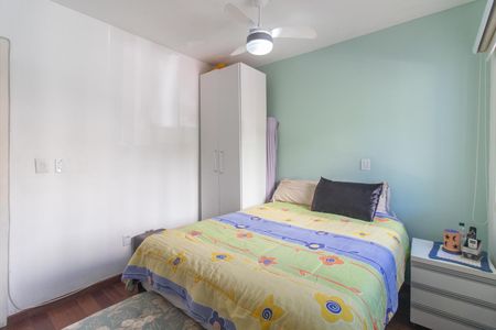 Casa de condomínio à venda com 148m², 3 quartos e 2 vagas Casa de condomínio à venda com 148m², 3 quartos e 2 vagasQuarto 1