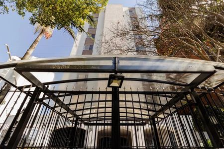 Apartamento à venda com 75m², 2 quartos e 1 vagaFachada