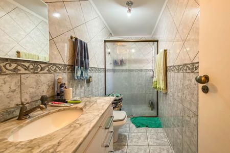 Apartamento à venda com 75m², 2 quartos e 1 vagaBanheiro