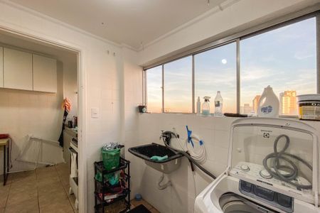 Apartamento à venda com 75m², 2 quartos e 1 vagaÁrea de Serviço