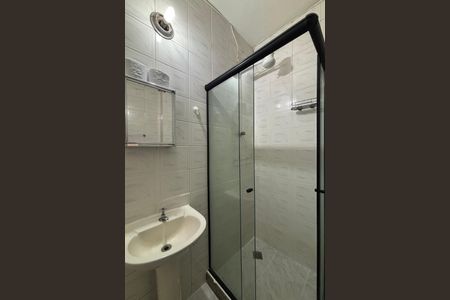 Apartamento à venda com 27m², 1 quarto e sem vaga Apartamento à venda com 27m², 1 quarto e sem vagaBanheiro social