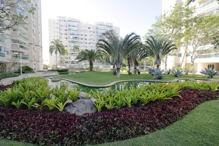 Apartamento à venda com 69m², 2 quartos e 1 vagaÁrea comum