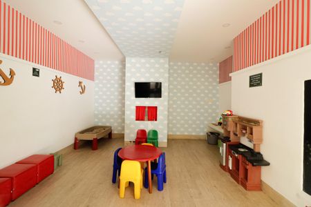 Apartamento à venda com 69m², 2 quartos e 1 vagaÁrea comum