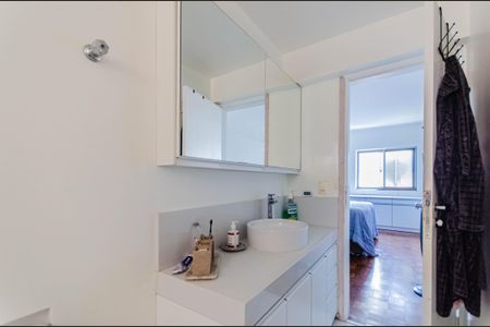 Apartamento para alugar com 135m², 3 quartos e 1 vagaBanheiro da Suíte