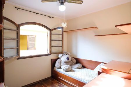 Casa à venda com 189m², 4 quartos e 2 vagasQuarto 2