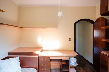 Casa à venda com 189m², 4 quartos e 2 vagasQuarto 2