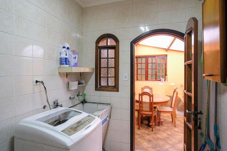 Casa à venda com 189m², 4 quartos e 2 vagasÁrea de Serviço