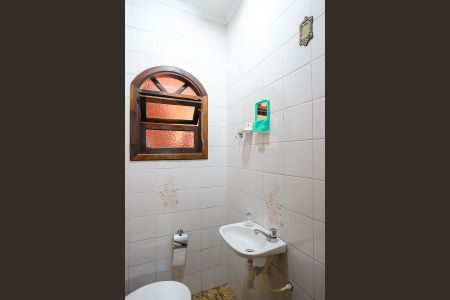 Casa à venda com 189m², 4 quartos e 2 vagasBanheiro de Serviço