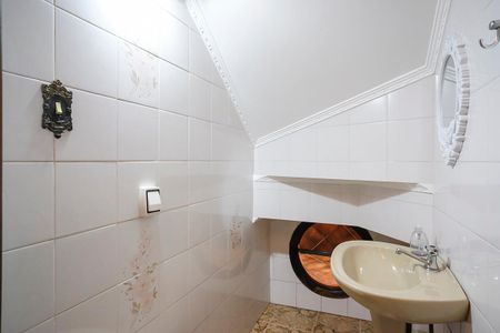 Casa à venda com 189m², 4 quartos e 2 vagasLavabo