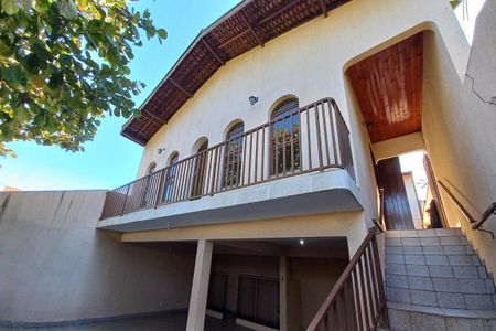 Casa à venda com 250m², 5 quartos e 4 vagasFachada do Prédio